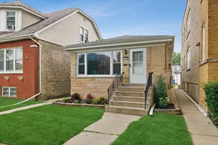 5624 N Mango Ave, Chicago, IL 60646 - Photo 1