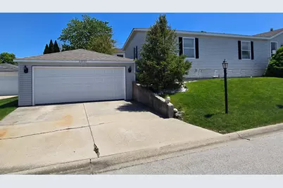 22737 Beverly Drive, Frankfort, IL 60423 - Photo 2