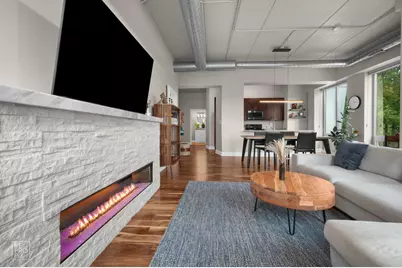 4846 N Clark Street #209, Chicago, IL 60640 - Photo 4