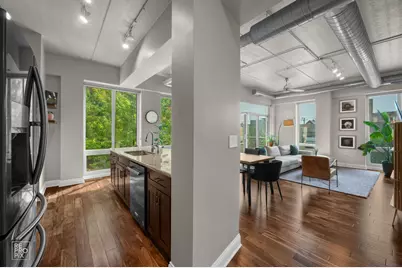4846 N Clark Street #209, Chicago, IL 60640 - Photo 2