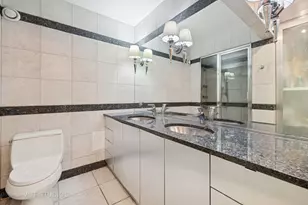 1122 N Clark St, Chicago, IL 60610 - Photo 16