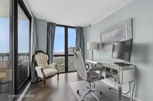 1122 N Clark St, Chicago, IL 60610 - Photo 12