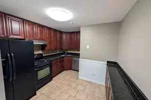 1003 Centurion Ln, Vernon Hills, IL 60061 - Photo 8