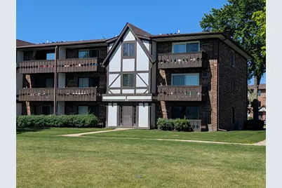 1003 Centurion Lane #7, Vernon Hills, IL 60061 - Photo 1