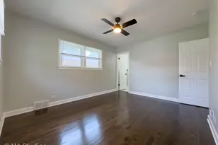 4256 Golf Rd, Skokie, IL 60076 - Photo 22