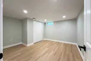 4256 Golf Rd, Skokie, IL 60076 - Photo 30