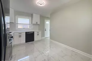 4256 Golf Rd, Skokie, IL 60076 - Photo 18