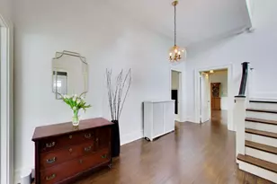 1046 Ridge St, Evanston, IL 60202 - Photo 4
