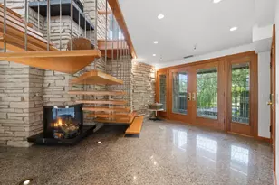 130 N Dee Rd, Park Ridge, IL 60068 - Photo 4