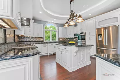 151 Palmer Circle, Vernon Hills, IL 60061 - Photo 14