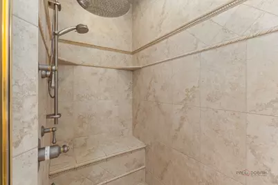 151 Palmer Circle, Vernon Hills, IL 60061 - Photo 30