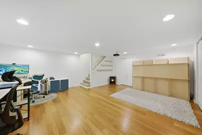 1903 W Sunnyside Avenue, Chicago, IL 60640 - Photo 18