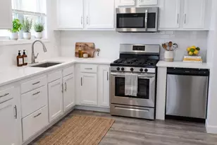 12610 S Laflin St, Calumet Park, IL 60827 - Photo 10