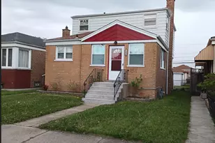 12610 S Laflin St, Calumet Park, IL 60827 - Photo 1