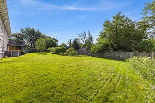 212 W Woodlawn Rd, New Lenox, IL 60451 - Photo 26