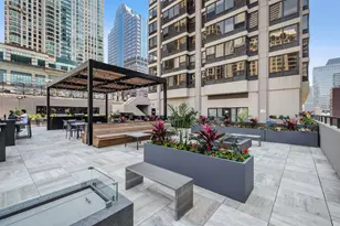 30 E Huron St, Chicago, IL 60611 - Photo 22