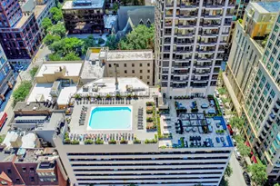 30 E Huron St, Chicago, IL 60611 - Photo 26