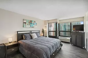 30 E Huron St, Chicago, IL 60611 - Photo 8