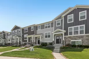 2703 Martini St, Mundelein, IL 60060 - Photo 40