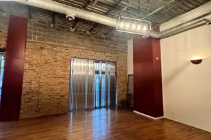 2525 N Sheffield Ave, Chicago, IL 60614 - Photo 4