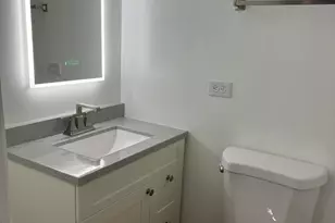 2525 N Sheffield Ave, Chicago, IL 60614 - Photo 12