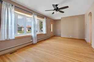 11413 S St Louis Ave, Chicago, IL 60655 - Photo 4