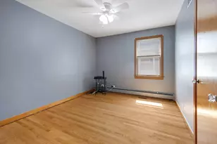 11413 S St Louis Ave, Chicago, IL 60655 - Photo 14