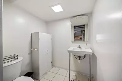 1018 S Mayfield Avenue, Chicago, IL 60644 - Photo 22