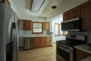 4605 Jerome Ave, Skokie, IL 60076 - Photo 8