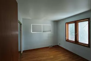 4605 Jerome Ave, Skokie, IL 60076 - Photo 16