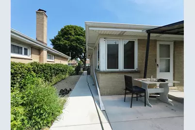 4605 Jerome Avenue, Skokie, IL 60076 - Photo 30