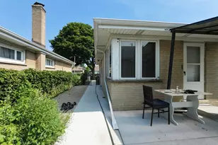 4605 Jerome Ave, Skokie, IL 60076 - Photo 30