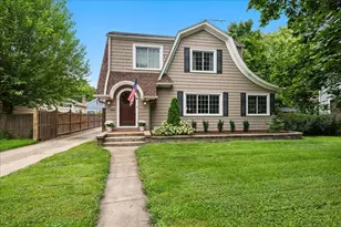 1115 W State St, Geneva, IL 60134 - Photo 2