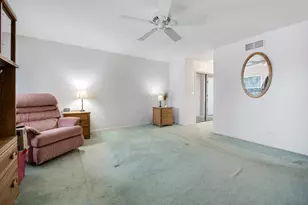2877 Sarah Ct, Elgin, IL 60124 - Photo 22