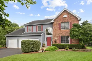 2877 Sarah Ct, Elgin, IL 60124 - Photo 1