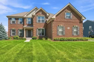 3615 Tournament Dr, Elgin, IL 60124 - Photo 1