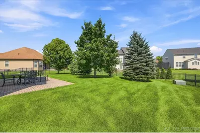 3615 Tournament Drive, Elgin, IL 60124 - Photo 32