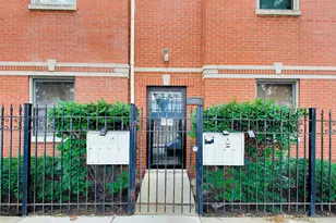 519 S Maplewood Ave, Chicago, IL 60612 - Photo 4