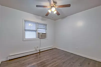 9010 Bronx Avenue, Skokie, IL 60077 - Photo 10