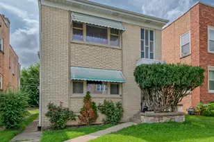 9010 Bronx Ave, Skokie, IL 60077 - Photo 1