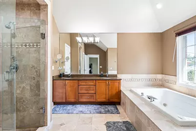 1769 Morse Avenue, Des Plaines, IL 60018 - Photo 26