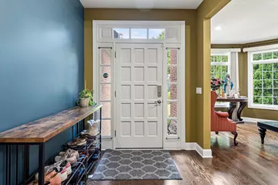 1769 Morse Avenue, Des Plaines, IL 60018 - Photo 4