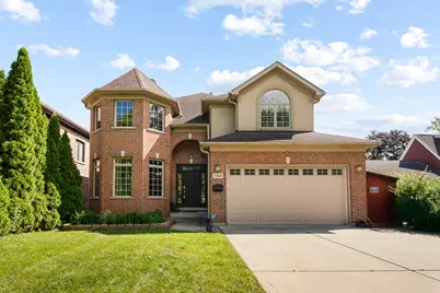 1769 Morse Avenue, Des Plaines, IL 60018 - Photo 2