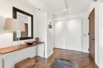 1230 N State Parkway #21D, Chicago, IL 60610 - Photo 4