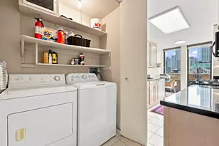 1230 N State Pkwy, Chicago, IL 60610 - Photo 14