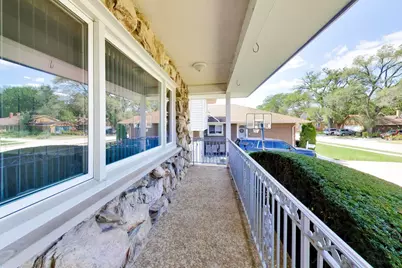 10013 Hope Drive, Rosemont, IL 60018 - Photo 4