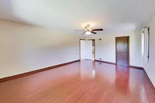 10013 Hope Dr, Rosemont, IL 60018 - Photo 32
