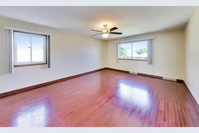 10013 Hope Drive, Rosemont, IL 60018 - Photo 30