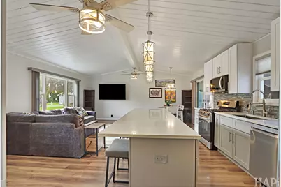 614 Livingston Street, McHenry, IL 60050 - Photo 10