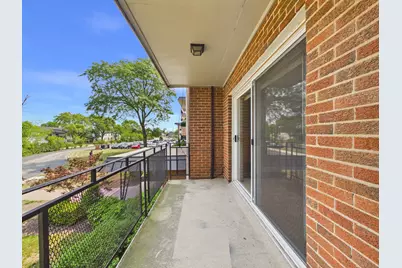 2210 S Goebbert Road #226, Arlington Heights, IL 60005 - Photo 24